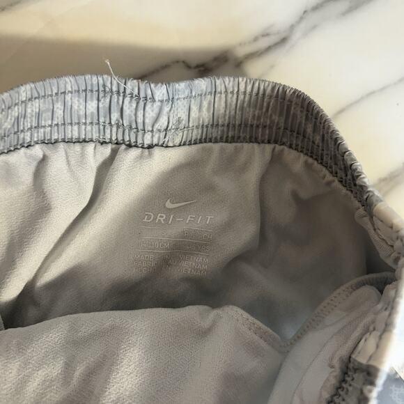 Girls SZ S 5-6 Clothes Lot Outfits Nike Tempo Shorts 2 Pairs, Skort And Tops - Picture 6 of 9